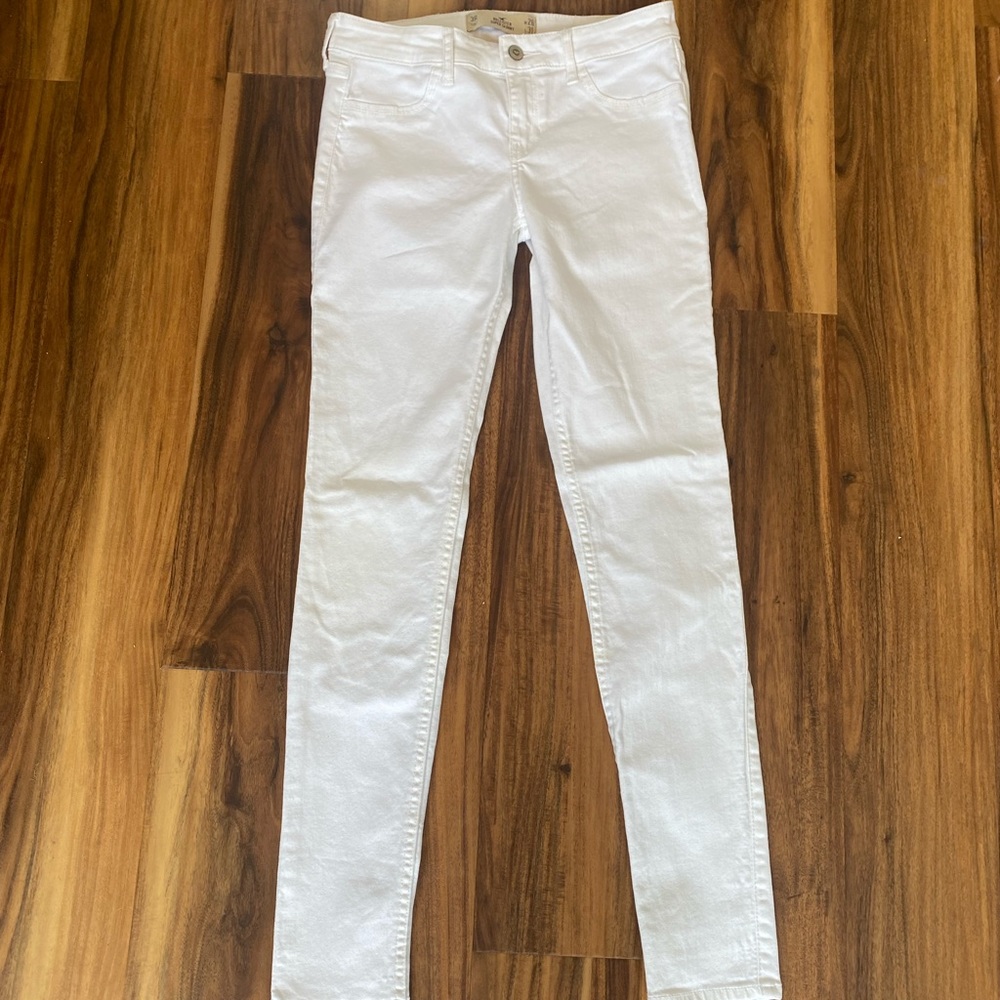 White Hollister Jeans Size 3R
